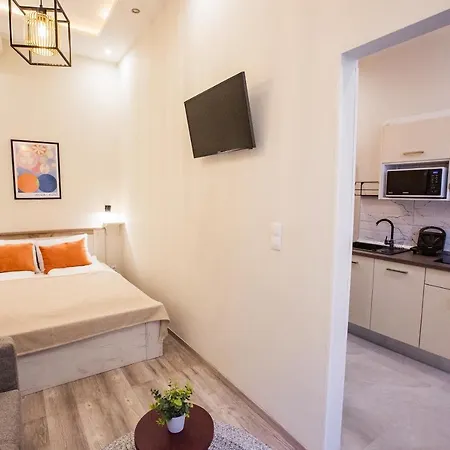 Urban Spot With Ac Apartment